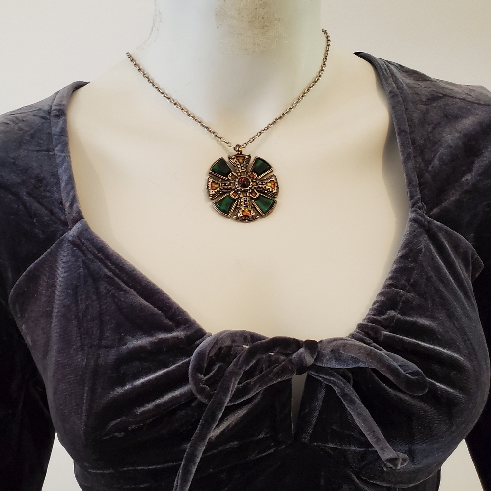 Vintage Celtic St Cuthberts Cross Design Faux Bloodstone & Mock Agate Detailed